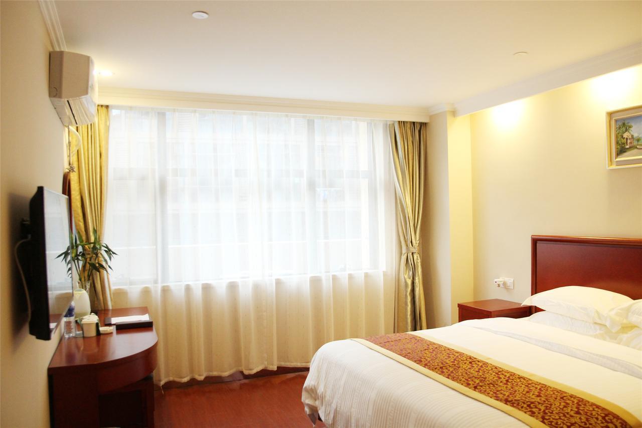 Shells Hanzhong City High Railway Station Renmin Road Hotel Extérieur photo