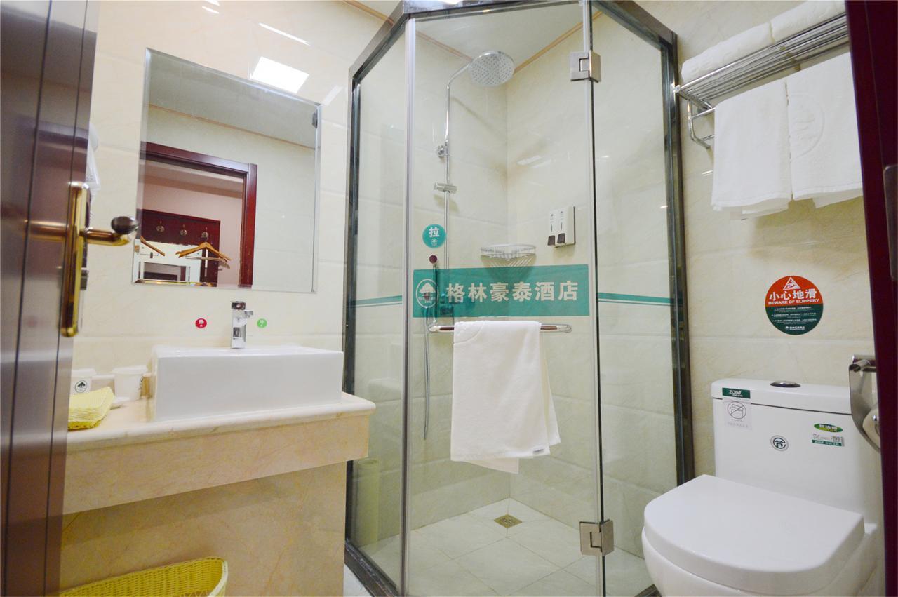 Shells Hanzhong City High Railway Station Renmin Road Hotel Extérieur photo