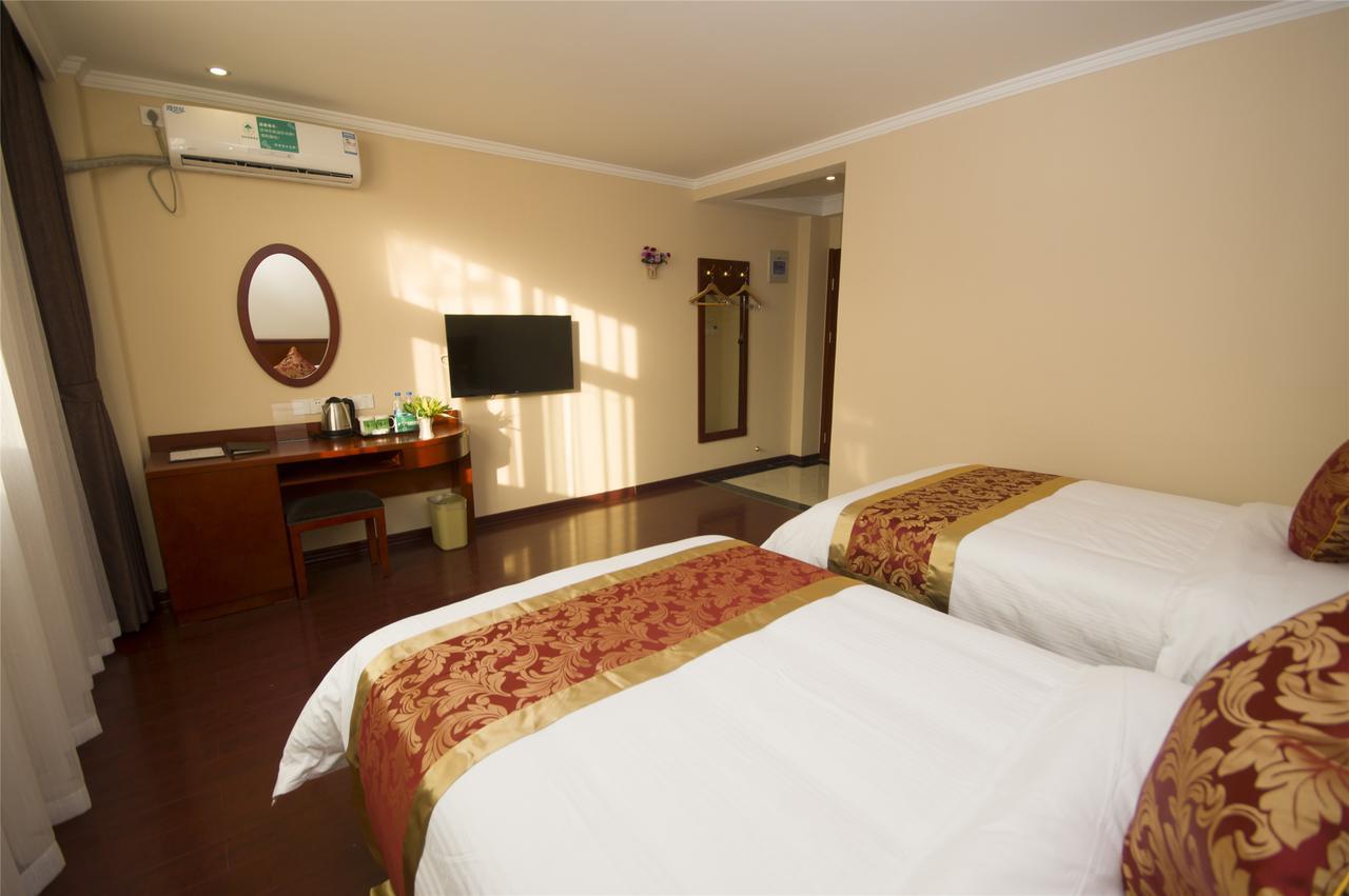 Shells Hanzhong City High Railway Station Renmin Road Hotel Extérieur photo